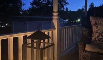 199 Foreside Rd, Falmouth, ME 04105