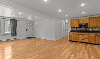 10 WHITE BIRCH Way, Albrightsville, PA 18210