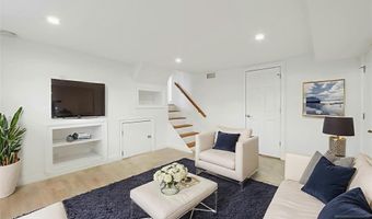 117 Brookview Ter, Bergenfield, NJ 07621