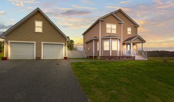 48 Lubear Way, Auburn, ME 04210