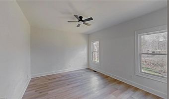 108 Sprucewood Ct, Archdale, NC 27263