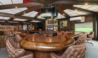 30824 Olde Hawkeye, Dyersville, IA 52040