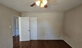 1604 LOS ARBOLES Ave NW, Albuquerque, NM 87107