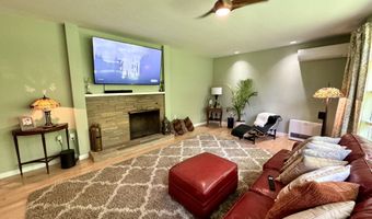 281 Clyde Rd, Bangor, ME 04401