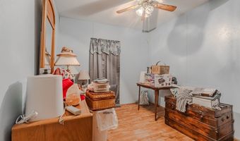 2889 67th Ct, Bell, FL 32619