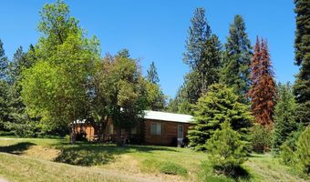 607 11 S Main St, Cascade, ID 83611