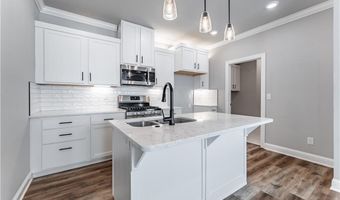 2909 SW Hampshire, Bentonville, AR 72713