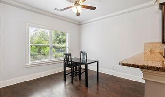 416 Fairway Dr, Acworth, GA 30101