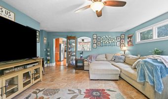 705 Overlook Dr, Alliance, OH 44601