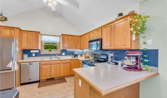1372 Earhart Ave, Akron, OH 44320
