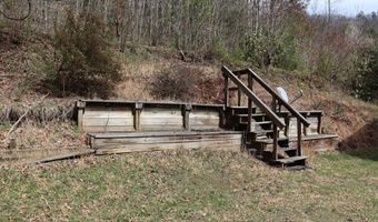 111 Cold Springs Dr, Appalachia, VA 24216