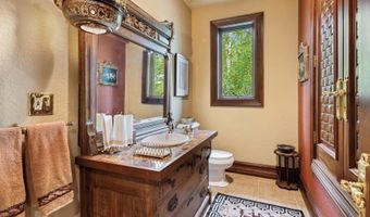 940 McCaffery Rd, Bigfork, MT 59911