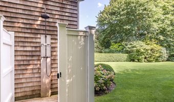 9 Old Montauk Highway Deep Flag Lot, Amagansett, NY 11954
