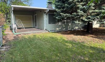 606 N Maple St, Ainsworth, NE 69210