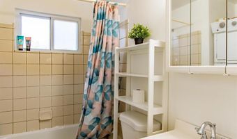 2163 Hemlock Dr, Ann Arbor, MI 48108