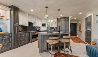 12 S Kihei Rd E2, Kihei, HI 96753