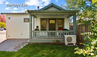 827 NW Delaware Ave, Bend, OR 97703