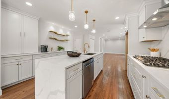 99 Corn Rd, Bolton, MA 01740