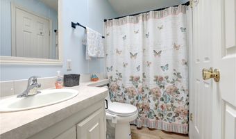 638 Puffin Dr, Barefoot Bay, FL 32976