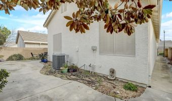 361 Bartlett Ln, Vacaville, CA 95687