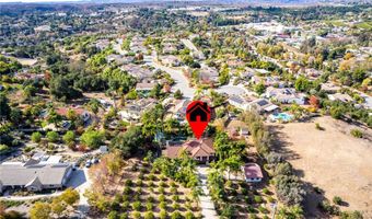 1272 Lorenzo Dr, Fallbrook, CA 92028