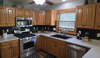 118 Briar Crest St, Madison, WI 53704