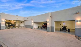 37221 N Holiday Ln, Carefree, AZ 85377