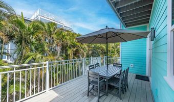 112 79TH St B, Holmes Beach, FL 34217