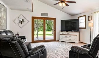 12460 Peach Orchard Rd, Bentonville, AR 72712