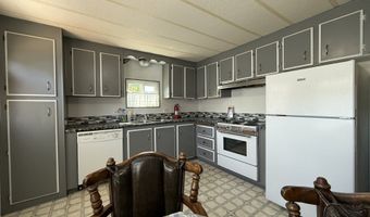 98620 CAMELLIA Dr, Brookings, OR 97415