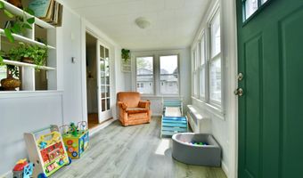 41 Van Buren Ave, Albany, NY 12205