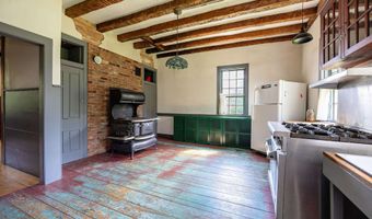 1199 Goss Hill Rd, Barnet, VT 05821