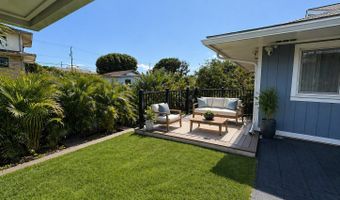 99-1247 A Napuanani Rd, Aiea, HI 96701