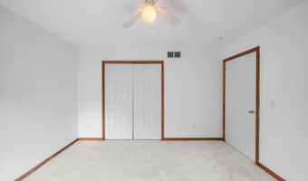 4055 Pontiac Trl, Ann Arbor, MI 48105