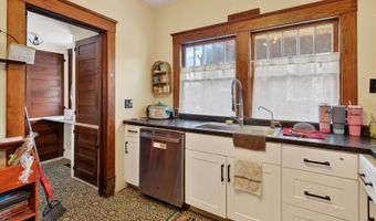 510 S Clinton St, Albion, MI 49224