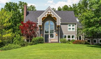 2529 Thornapple Dr, Ann Arbor, MI 48103
