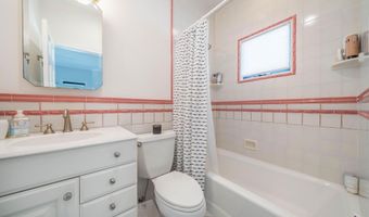 93 E 11th St, Avalon, NJ 08202