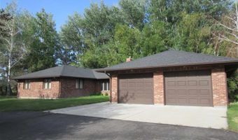 100 McCullough Dr, Cody, WY 82414