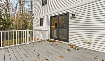 141 Tamrox Dr, Arundel, ME 04046