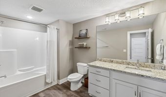 2122 Leopold Dr, Ames, IA 50010