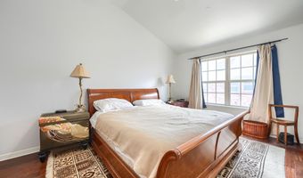 3885 Asbury Ln, Addison, TX 75001