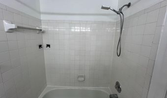 4821 RIVER VALLEY Way 121, Bowie, MD 20720