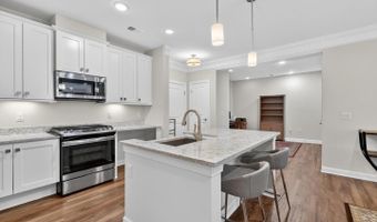 6101 FAIRVIEW FARM Dr 207, Alexandria, VA 22315