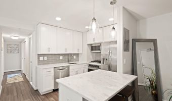 12 VAN DORN 405, Alexandria, VA 22304