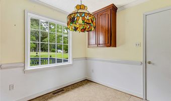 14383 Country Club Dr, Ashland, VA 23005