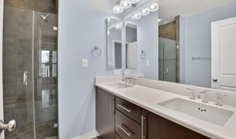 2855 CHANCELLORS Way NE, Washington, DC 20017