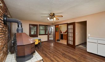 1612 Horse N Buggy Dr, Adel, IA 50003