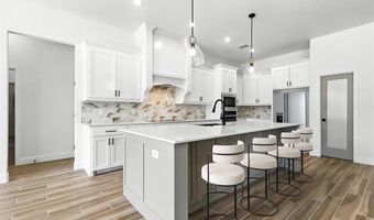 4996 Veal Station Rd, Weatherford, TX 76085