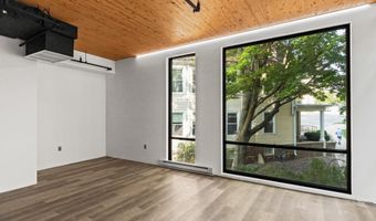 210 S Hamilton St, Madison, WI 53703
