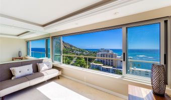 2895 Kalakaua Ave 1806, Honolulu, HI 96815